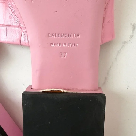 Balenciaga Box Mule Sandals in Pink Leather - Picture 4 of 5
